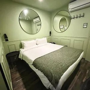 2* Szálloda De Berne